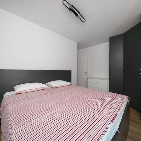 Ferienwohnung Olive Balcony Vodice-Srima Exterior foto