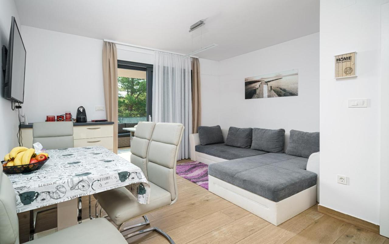 Ferienwohnung Olive Balcony Vodice-Srima Exterior foto