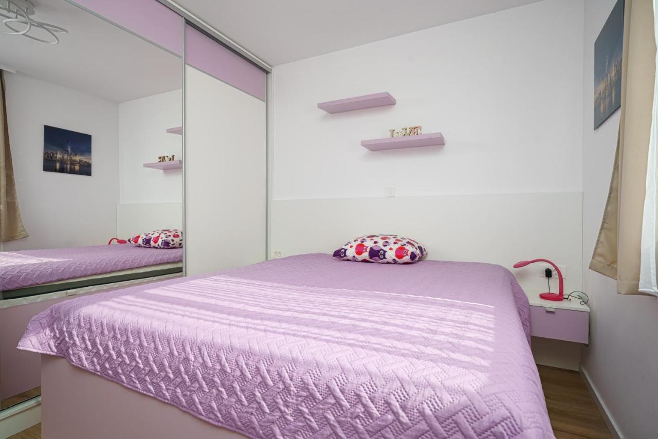 Ferienwohnung Olive Balcony Vodice-Srima Exterior foto